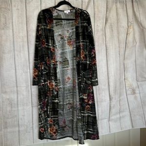 Lularoe  Black Floral Sarah